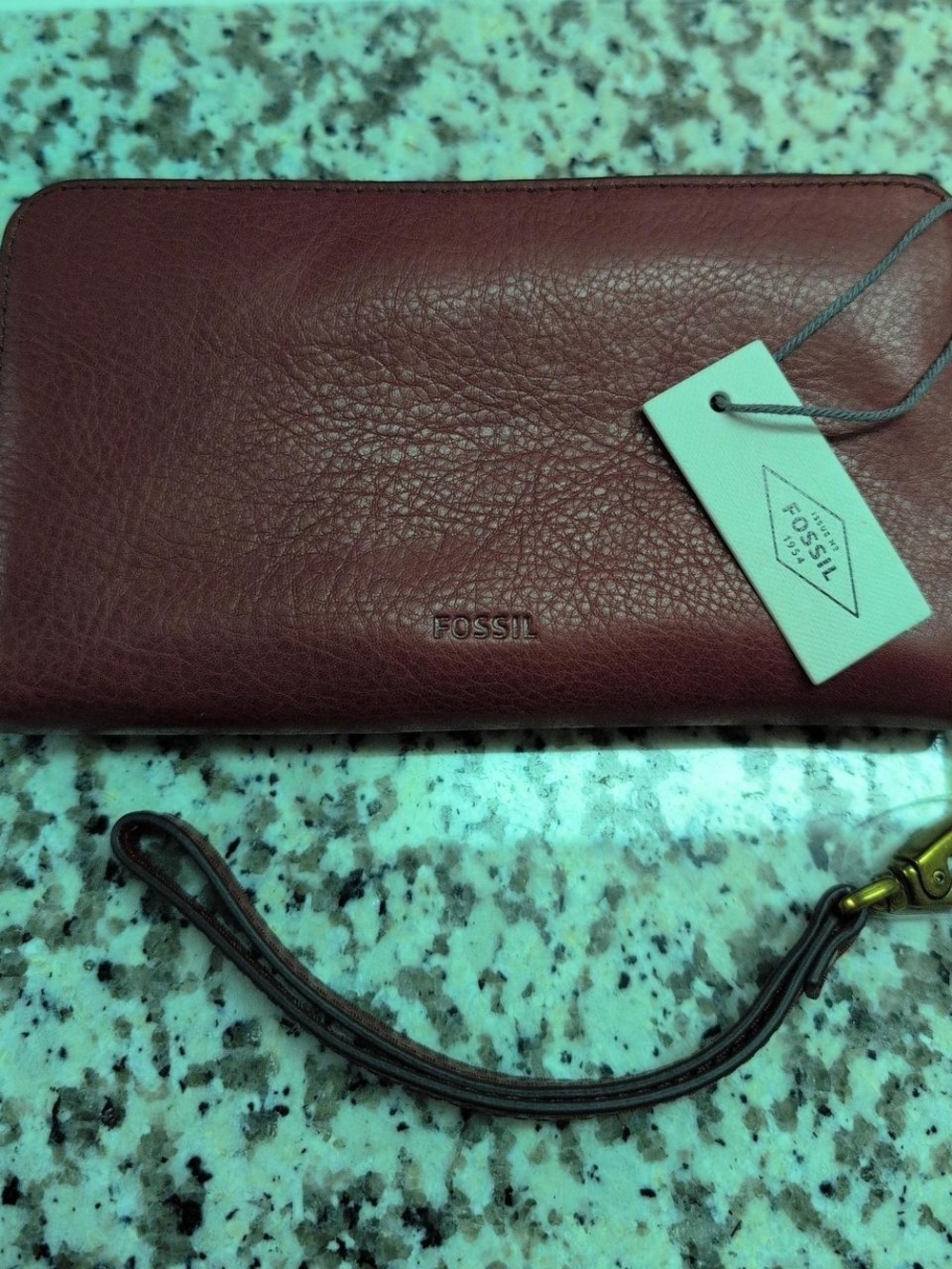 Fossil burgundy leather wallet with wrist strap. retail $75 #leather #burgundy